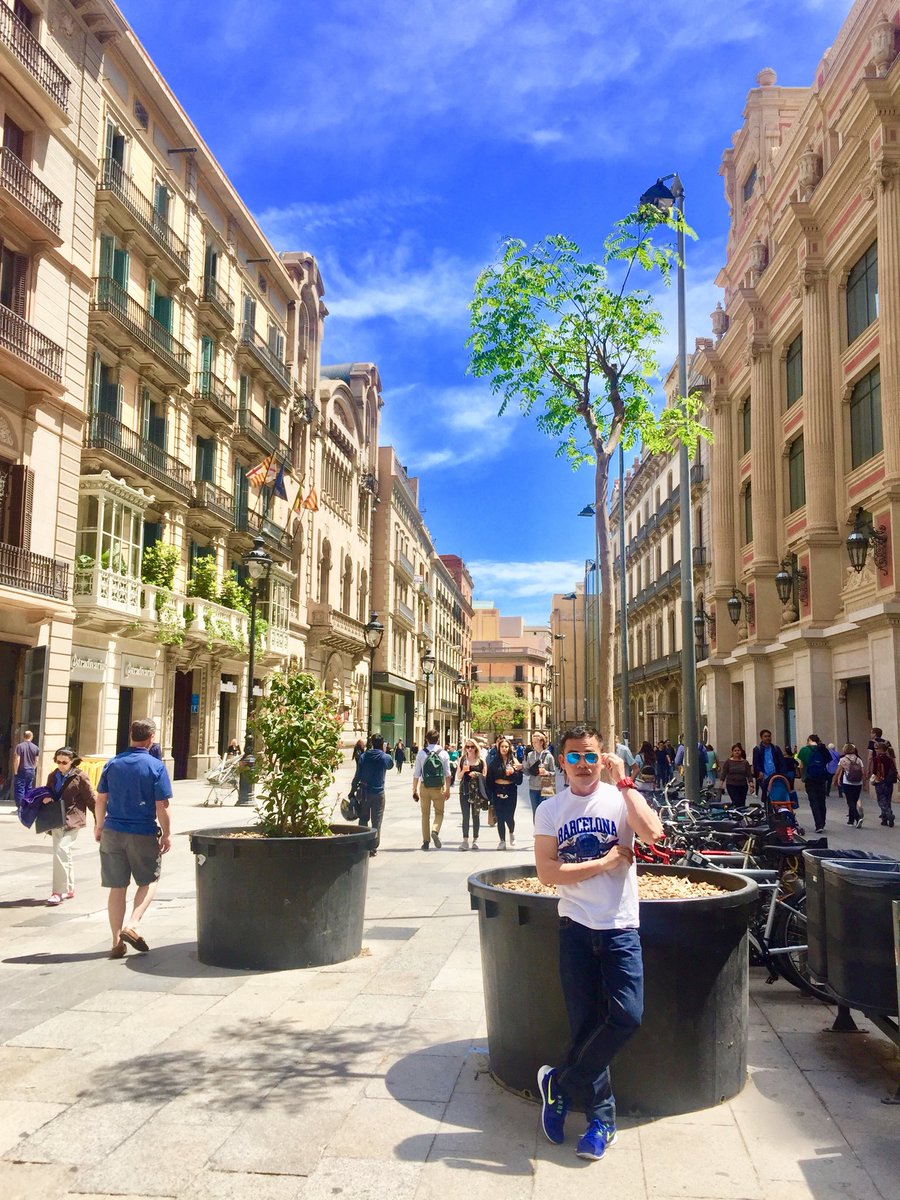miowgik's tweet photo. 📍 Barcelona, España 🇪🇸 

Next port Tarragona 🇪🇸 

#MeinSchiffFlow #Barcelona #Spain https://t.co/DN1ysbjFEh