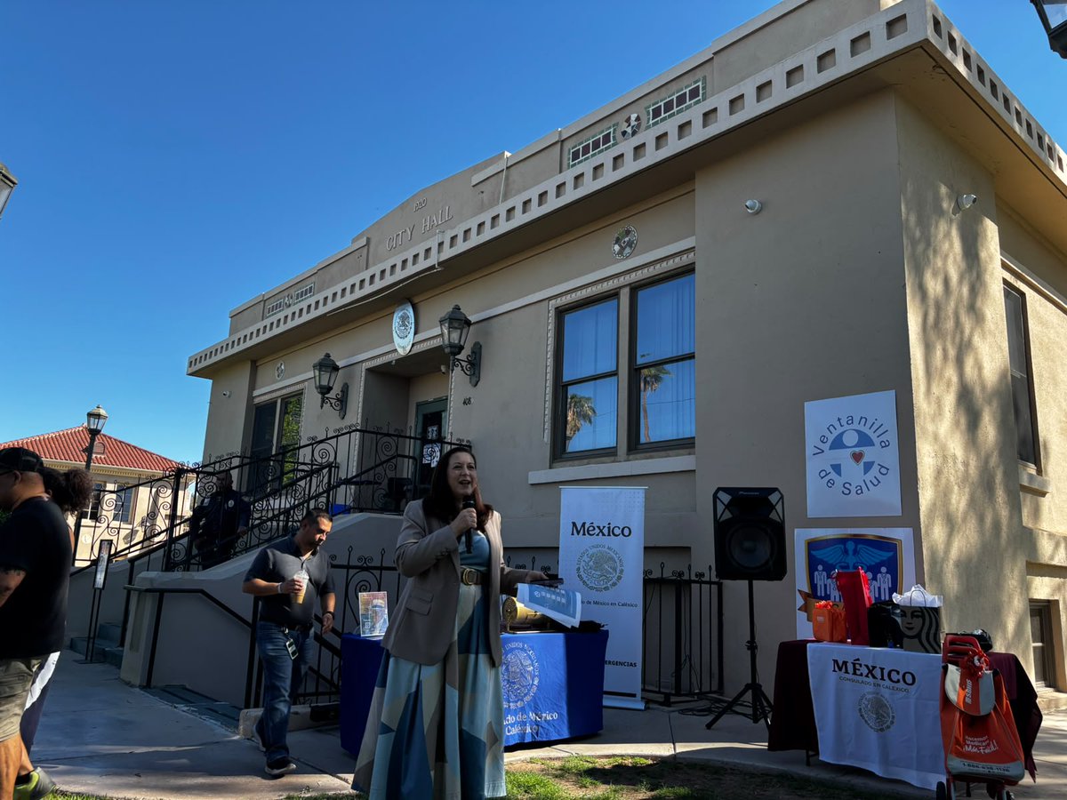 ConsulMexCal's tweet photo. 🩺💙¡Iniciamos la 26.ª Semana Binacional de Salud!
Con nuestra #VDS Legacy MD Medical Group y más de 15 agencias aliadas, se realizó la Feria de Recursos y la Salud, acercando servicios gratuitos y orientación a nuestra comunidad.
"Estés donde estés, tu salud nos une."🇲🇽💙
#SBS https://t.co/1TseEgR22z