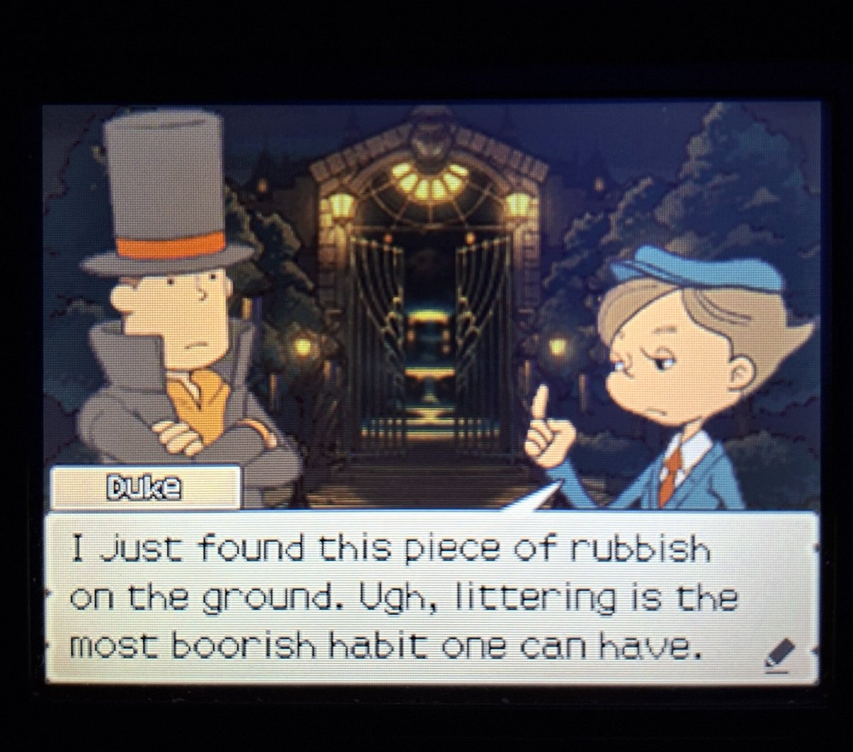 pepie_21's tweet photo. what the fuck there's an evil luke https://t.co/g0DloMDdgS