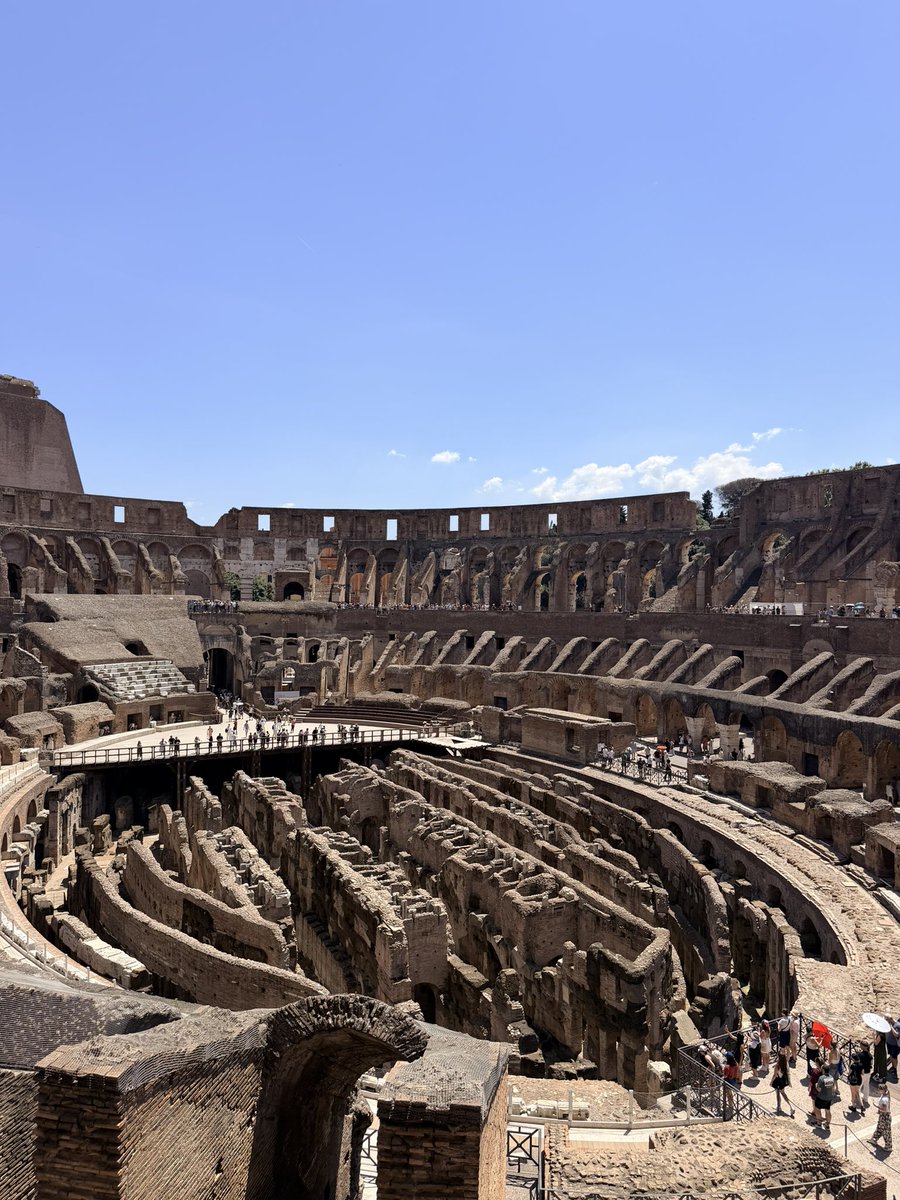 luccost4's tweet photo. Roma ti amo 🇮🇹 https://t.co/UDmHgdLCXt