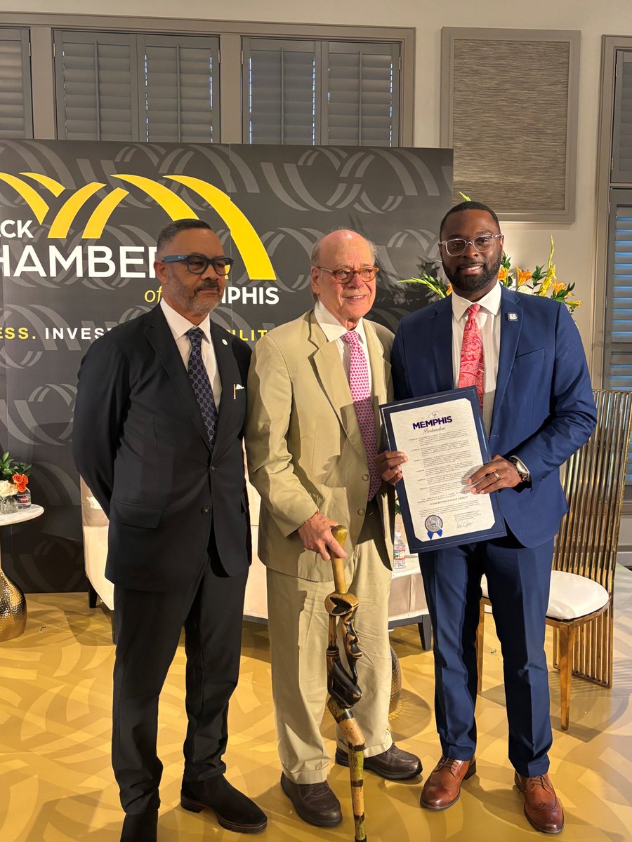 RepCohen's tweet photo. Earlier today, I was recognized for my lifetime of public service by the Black Chamber of Memphis at its “Building Wealth in Our Community Symposium.” I am particularly proud of the work I have done to strengthen the local economy and its Black businesses from bringing a Minority Business Development Agency to Memphis to hosting Federal Procurement Fairs and securing Community Project Funding for the Black Business Association.