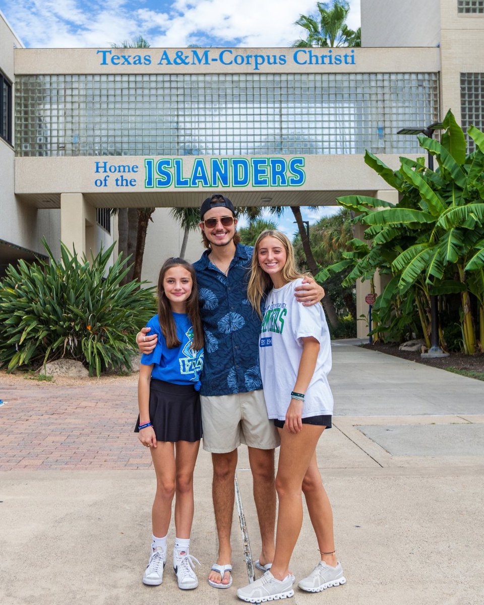 IslandCampus's tweet photo. Islander Family Weekend is here!π€π΄ Thereβs something special about sharing the Islander experience with the people who mean the most.π
#TAMUCC https://t.co/bwHqLZNfwr