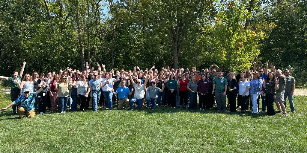 OhioEPA's tweet photo. Happy Friday from your #OhioEPA Division of Materials and Waste Management!

#DMWM #FridayFeelGood https://t.co/0X5VFTPGTR