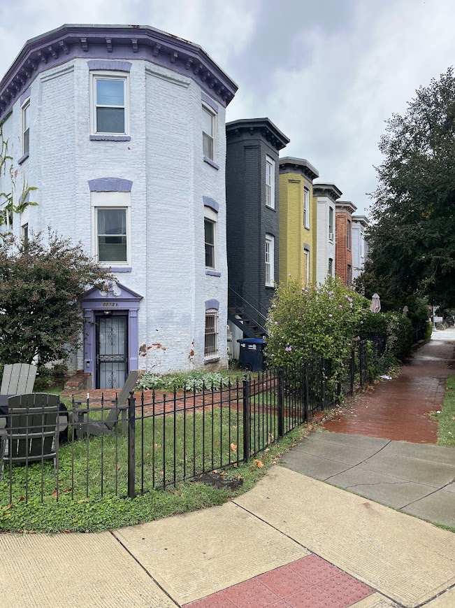 MttCarmichael's tweet photo. homes of logan circle https://t.co/h1wJOoFdd3