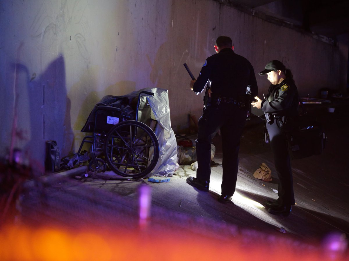 Penmanshipprod's tweet photo. Garden Grove Ca.
10/1/26
GGPD &amp; OCCoroners Night Time Shift.
Individual found deceased underneath freeway overpass.

#penmanshipproduction 
#photojournalism
#onlinenews
#newsonline
#forensics
@GardenGrovePD @OCSheriff https://t.co/guXV92ysWU