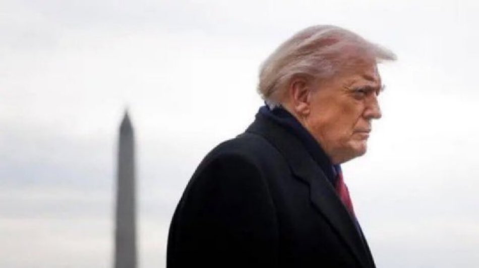 SaudiNews50's tweet photo. ترمب: 

قريبًا ملف إيران سينتهي.

- https://t.co/wh6rkichmW