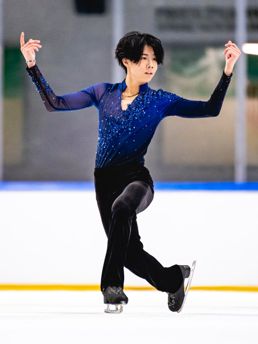 ISU_Figure's tweet photo. What a Men's showdown in Ljubljana! 🔥

🥇 Hiro Kaewtathip 
🥈 Jaekeun Lee
🥉 Taiga Nishino

History for Thailand 🙌 Hiro Kaewtathip climbs from third after the Short Program to take gold!

The Final is getting closer, and this result shakes up the standings 👀 Who's making it? Drop your predictions 👇

#FigureSkating