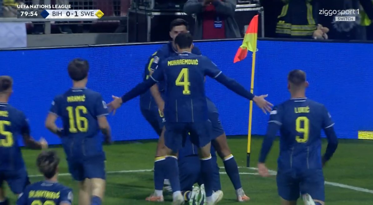 foet247europa's tweet photo. Bosnia-Herzegovina 1 Sweden 1. Alajbegović #BIHSWE https://t.co/YKB3mZ02Ow
