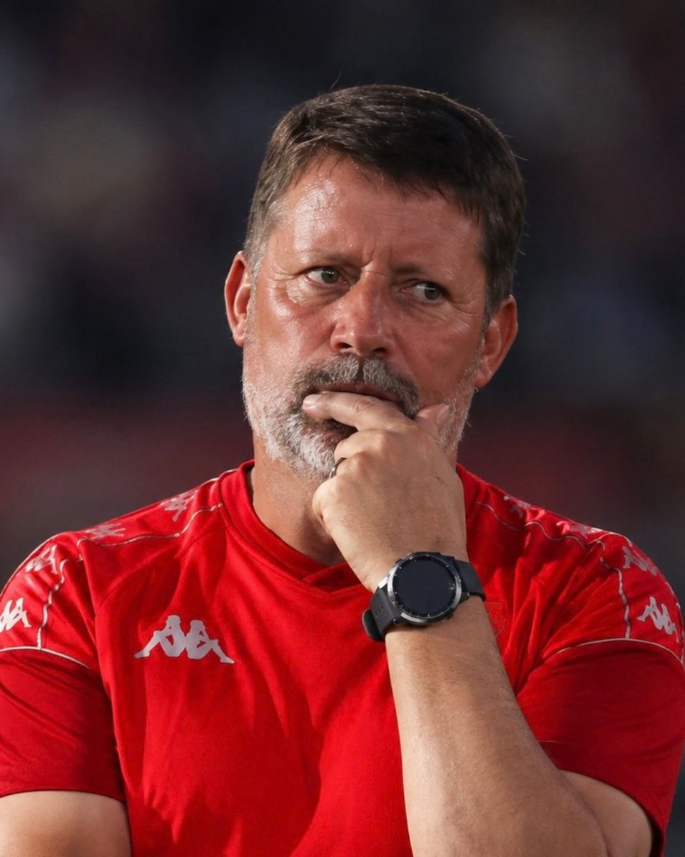 wydadshorts's tweet photo. 🚨 Le président Ibrahim Assari informe Paulo Sérgio qu’il doit remporter le prochain match, sinon il sera limogé. (Daidi SportTv) https://t.co/R4Phok1Cj1
