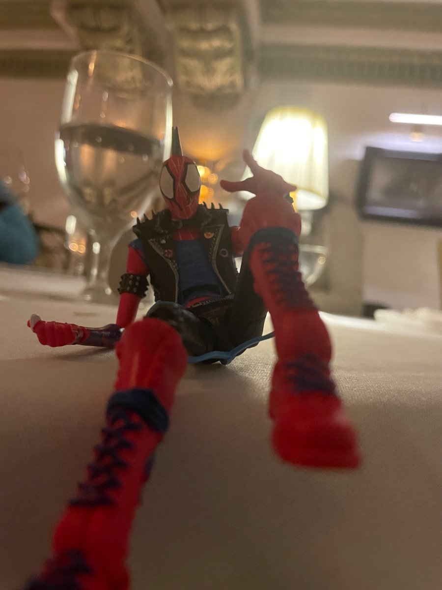 an0maly65's tweet photo. This will forever be one of the tuffest figure photos I ever took https://t.co/RBzhl7iSca