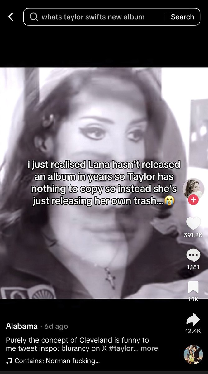 lanadelreydata's tweet photo. Why is all of TikTok suddenly talking about Taylor Swift copying Lana Del Rey 😭😭 https://t.co/rRQwcrSaQp