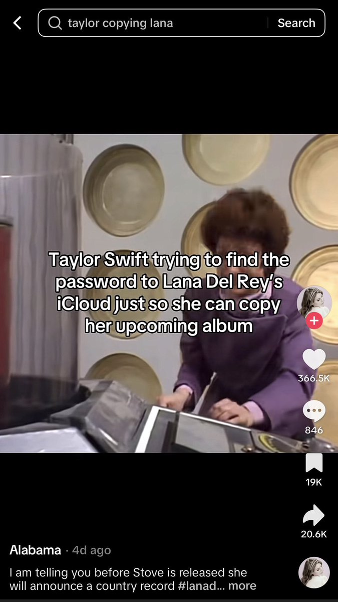 lanadelreydata's tweet photo. Why is all of TikTok suddenly talking about Taylor Swift copying Lana Del Rey 😭😭 https://t.co/rRQwcrSaQp