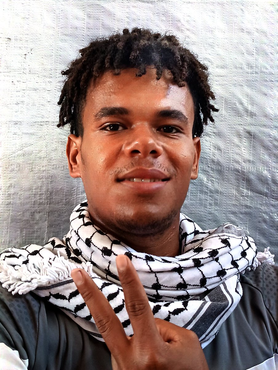 SALEHIDRES2004's tweet photo. I am a Black Palestinian ✊
We are not terrorists.
We are forgotten, starving, and displaced 💔
All we ask for is dignity, freedom, and life.🍉🇵🇸🕊️ https://t.co/ADMducrk2k https://t.co/rXSivIDCiU