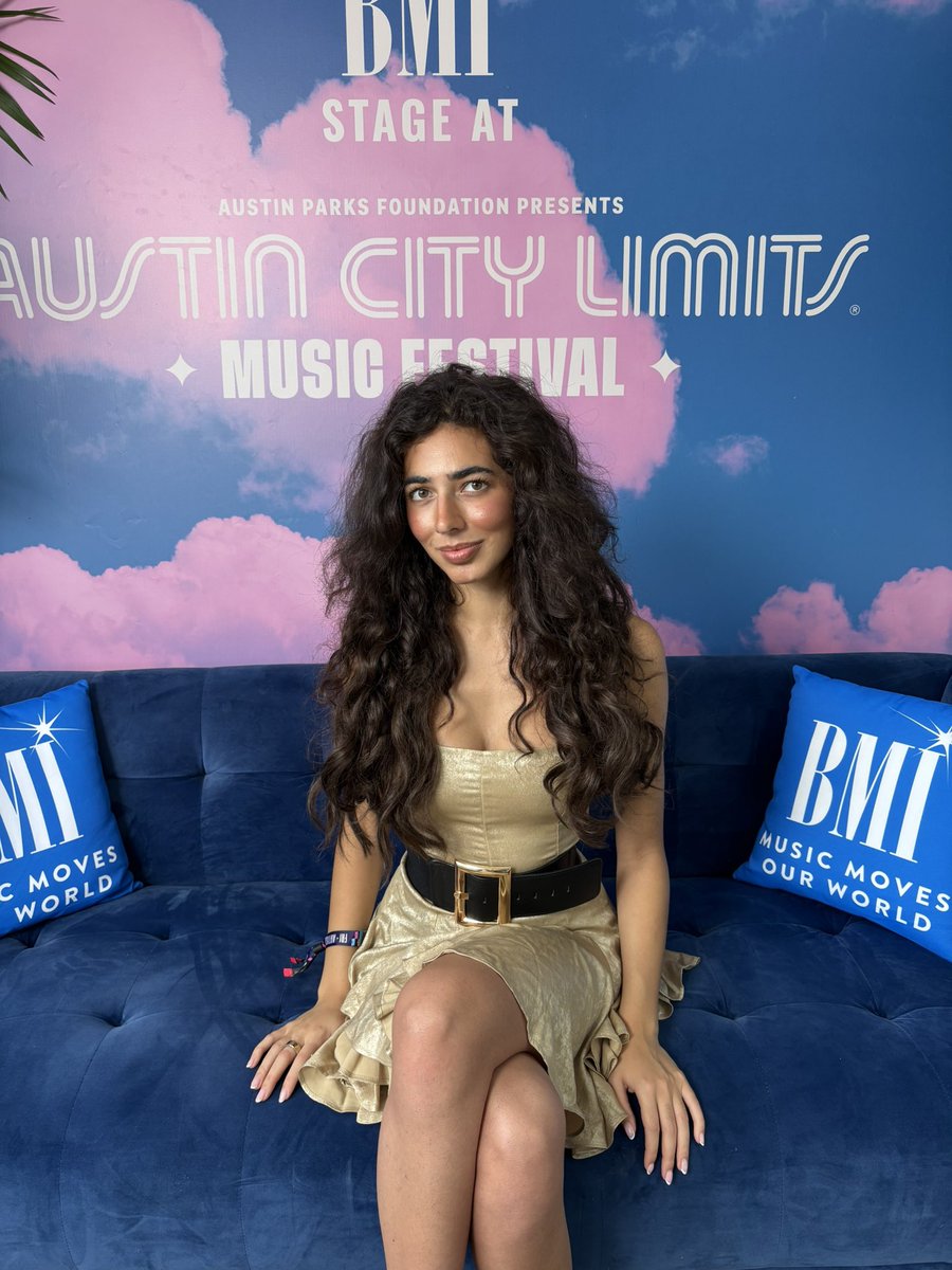 bmi's tweet photo. BTS with our #BMIFamily Izzy Escobar! 🎶✨ #BMIACL @aclfestival https://t.co/TVKfTxgyqO