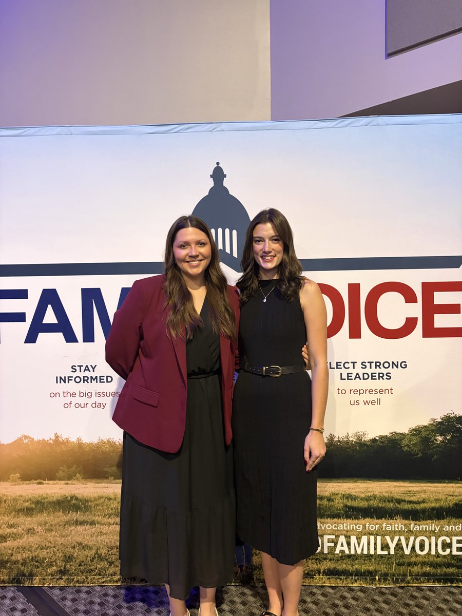MadiTabbert's tweet photo. Grateful to have attended The Stand Dinner hosted by South Dakota Family Voice last night, featuring Jack Phillips and several elected officials. 

It was a great evening of connecting with others and hearing his story! https://t.co/VLVmIGjLUO