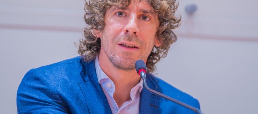 DaniGret73's tweet photo. El intendente Andreotti se expresó por el polémico fallo de la Corte sobre la extranjerización de tierras https://t.co/5o6xpHGcqy vía @datosdelaregion
@evaandreotti 
@andreottijuan 
@SanFerMunicipio https://t.co/s8YmeKjvms