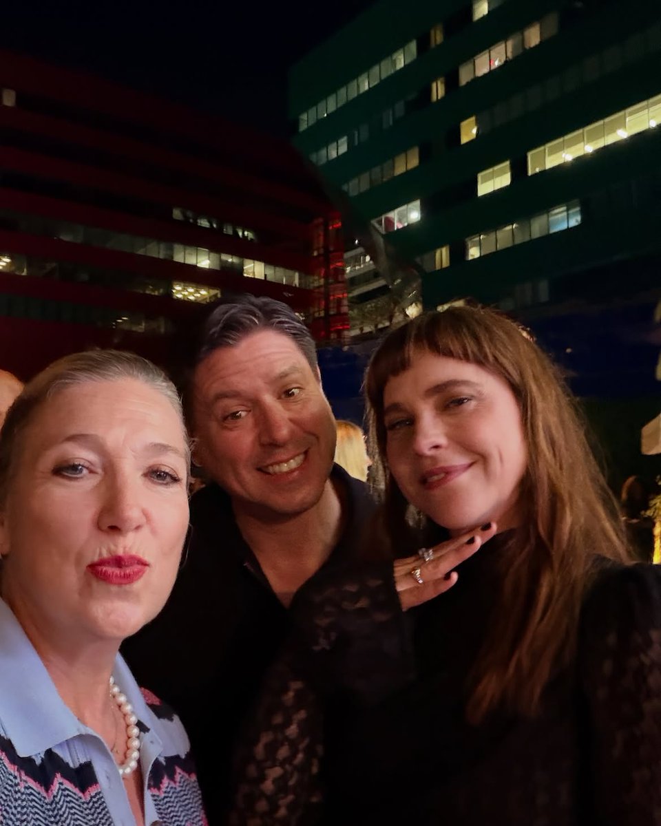 dourifupdates's tweet photo. Fiona with Joy Gorman Wettels at MPTF’s 'Evening before the Emmy's' party 

via joymaryro on IG https://t.co/sHuTAKqnDC