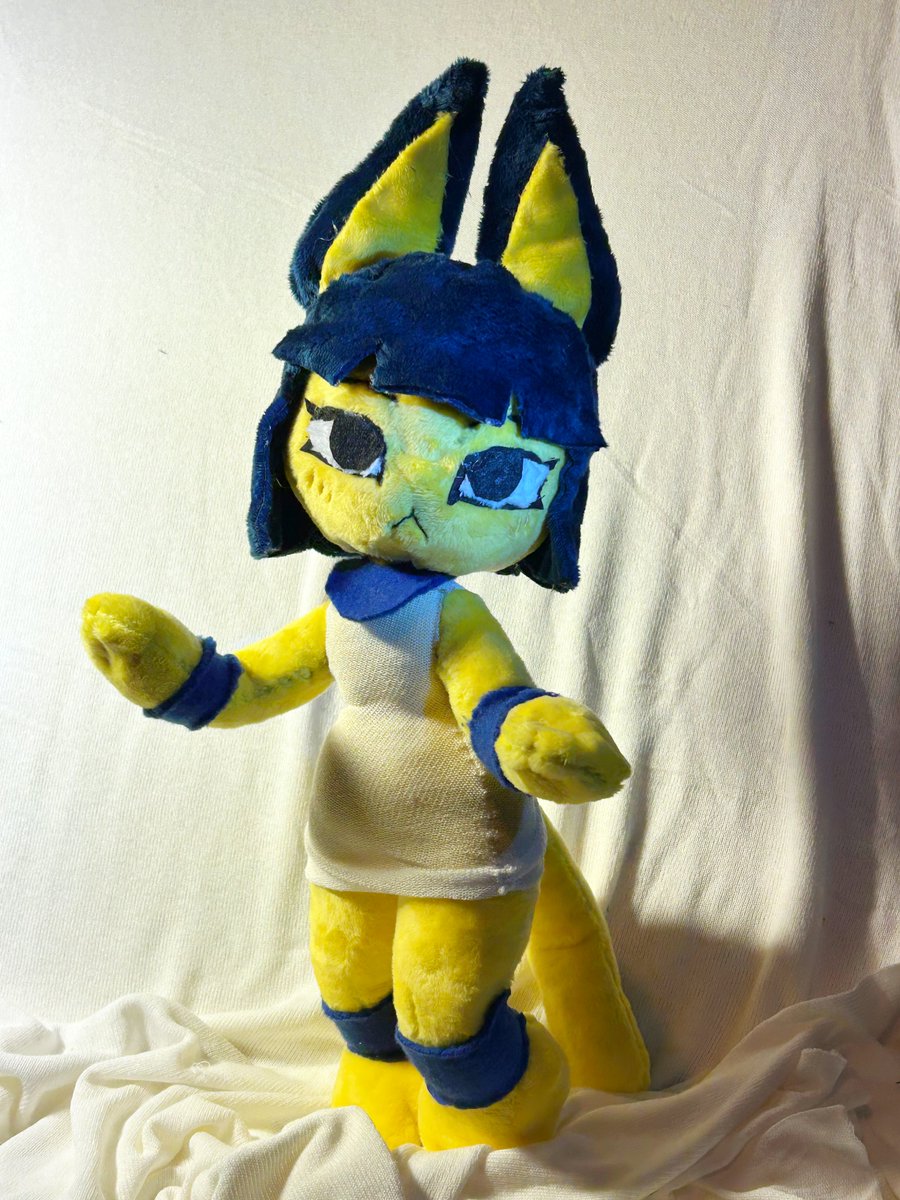 Wofdraw's tweet photo. Homemade ankha plush inspired by tiffycuppycake! https://t.co/8UjI2i8PP2