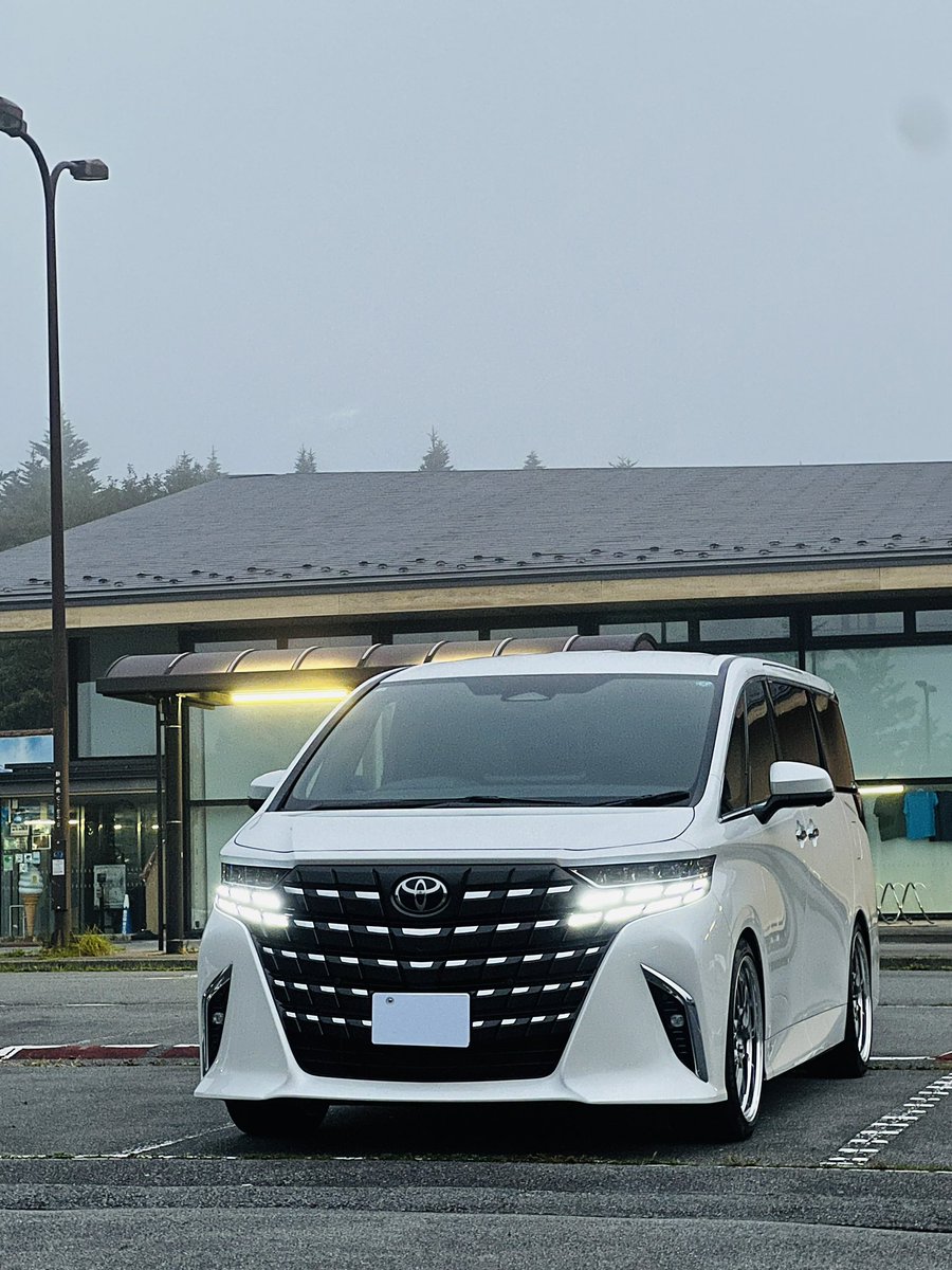 OsamuSakamaki's tweet photo. #水が塚公園
#アルファード #40アルファード #Xグレード #富士山 #トヨタ #LOVECARSTV #トヨタグラム #toyotagram #愛車撮影
おはようございます。 https://t.co/lOjxZdZw08