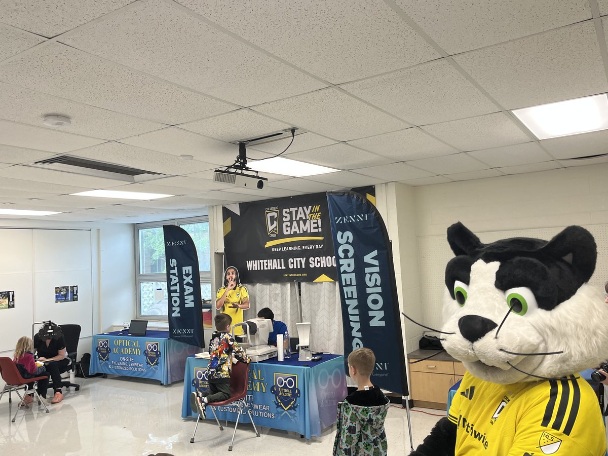 OHEducation's tweet photo. OhioSEE is Governor Mike DeWine's eyesight program for children, which brings vision services directly to schools serving K-3 students. OhioSEE currently serves 247 school districts in a 15-county area as part of a pilot program. 

Details: https://t.co/ZVmI6hPvYA https://t.co/xM4VgsO6RG