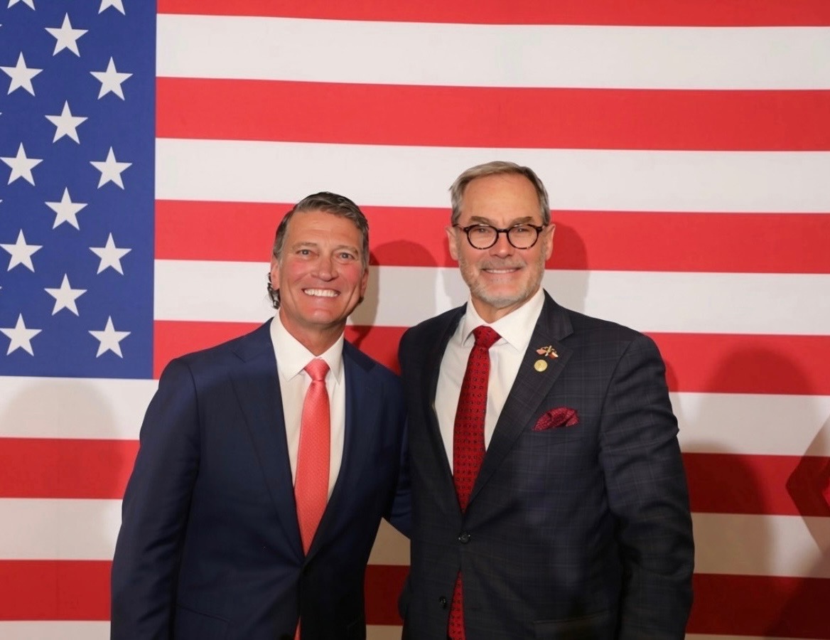 RonnyJacksonTX's tweet photo. WE MUST KEEP TEXAS RED!!!

It was GREAT to join Republican leaders and Texas PATRIOTS in TX-13 last night to UNITE behind our GOP ticket!

DON’T FORGET: The deadline to register to vote is OCTOBER 5TH. It’s up to US to KEEP TEXAS RED and MAKE AMERICA GREAT AGAIN!

God bless Texas!!!