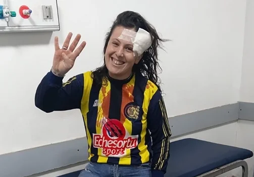 CGermanAlarcon's tweet photo. CONSECUENCIAS DE SER MUY SUPERIOR A TU RIVAL
- Los piedrazos al micro de Central en 2023
- La bengala en la cara de Fatu Broun
- El asesinato de Ivana
- El saqueo al vendedor de Olivé y Rondeau
- El piedrazo a Brenda
Envidia, rencor, odio, resentimiento. Dan asco. https://t.co/vVwVOZwTMl