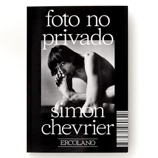 GayCult0's tweet photo. Foto no Privado, de Simon Chevrier (vencedor do Goncourt), narra a jornada de um jovem na pandemia que recorre ao trabalho sexual. A trama ganha força quando ele fica obcecado por um retrato de Daniel Schock, obra real do lendário fotógrafo americano Peter Hujar. https://t.co/rNne5wynl0