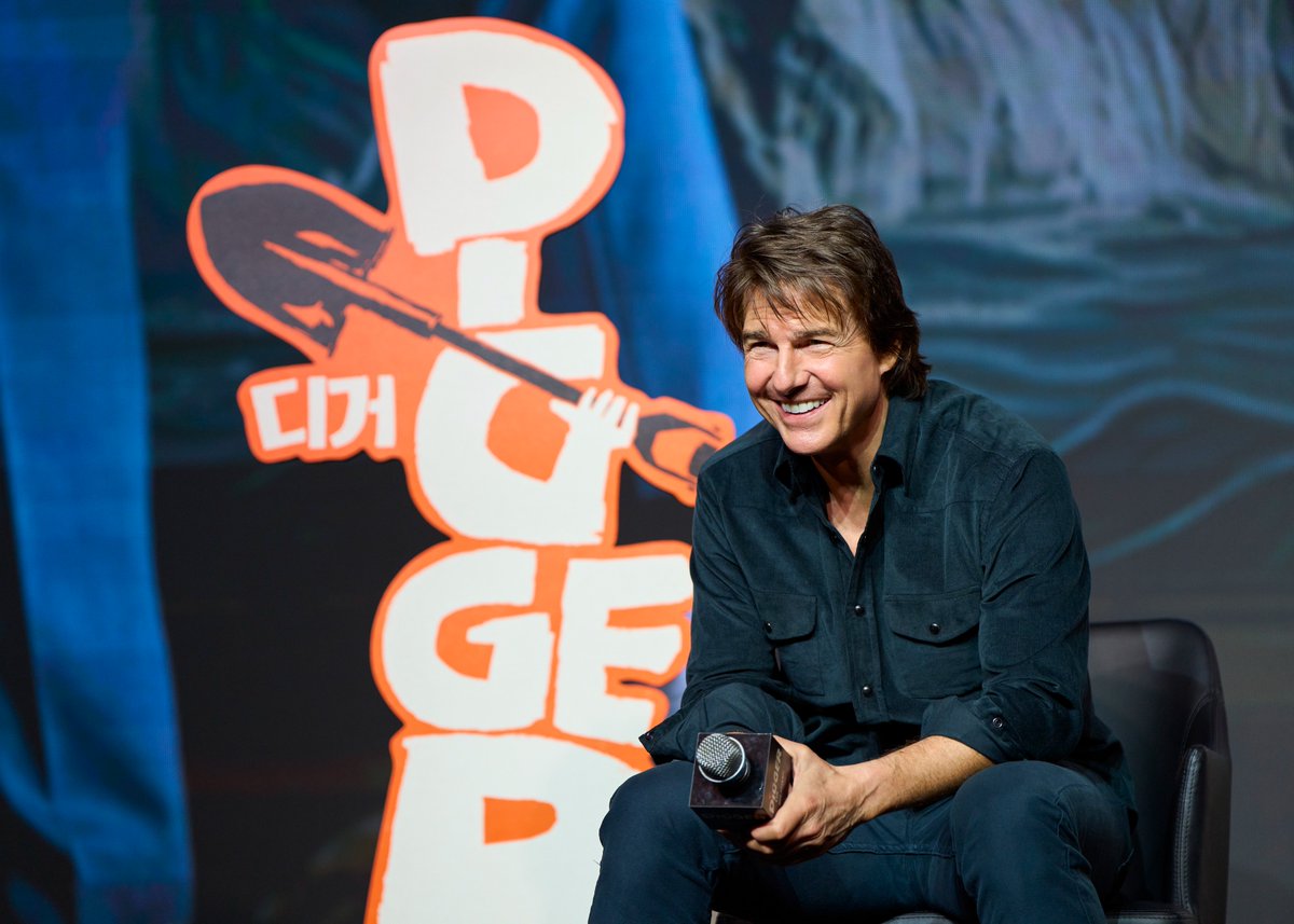 WBPicturesLatam's tweet photo. Corea dejó material para más de un post. Empezamos por acá.
#DiggerPelicula YA EN CINES. https://t.co/D2azNtmg15