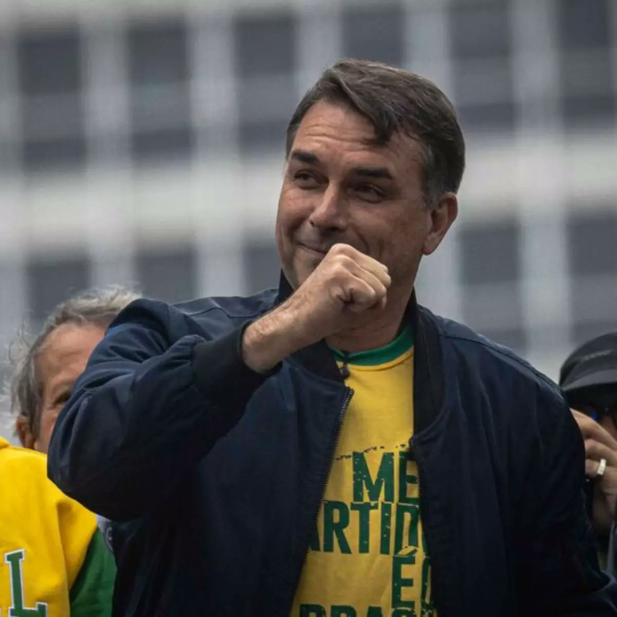 MrLotario's tweet photo. ¡A la izquierda se le gana por la derecha!

Presten atención a lo que pasa en Brasil este fin de semana!

Bolsonaro va a demoler lo que queda del Foro de Sao Paulo y se va a chingar a Lula, uno de los personajes más corruptos y nefastos del mundo.

¡Viva Flávio! ¡Viva Brasil! 🇧🇷 https://t.co/OeIaeH5H8d