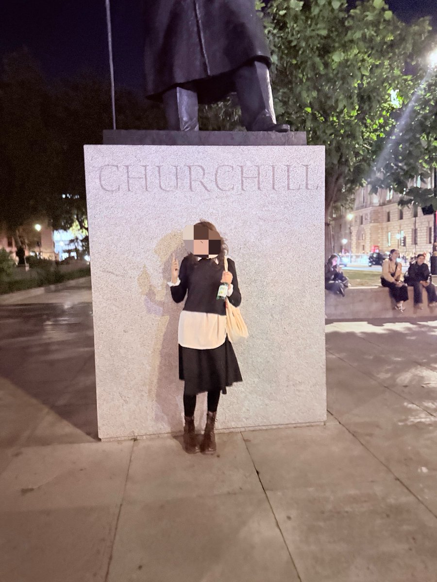 Anglomoder's tweet photo. Late night drinking with Churchill https://t.co/cLJYf5USWB