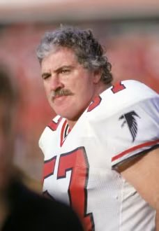 KennyRiceSports's tweet photo. Every time we crossed paths it was such a pleasure. 6 X #AllPro @AtlantaFalcons who brought great insight later as a broadcaster. @UKFootball standout. Smart, articulate, generous with his time. #RIP #JeffVanNote https://t.co/4LNWednDa9