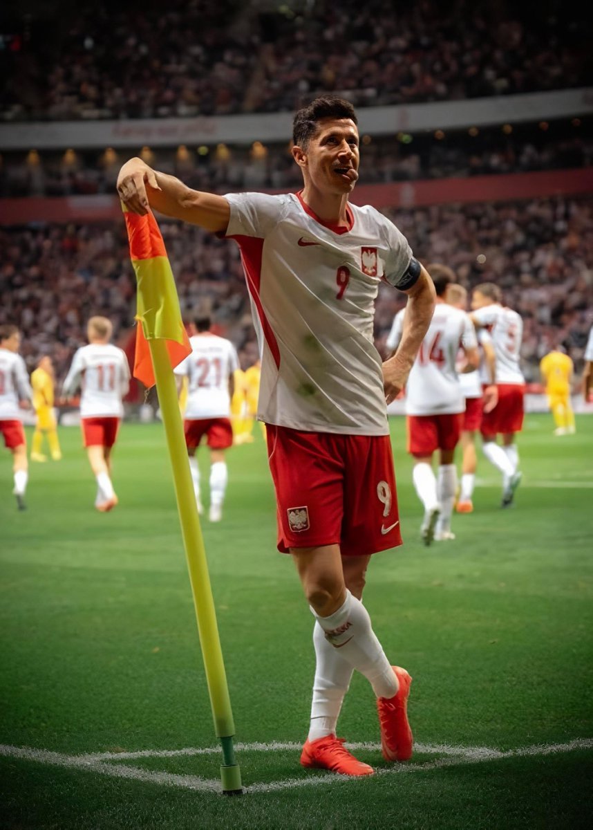 PolymarketSport's tweet photo. 🚨38 year-old Robert Lewandowski just scored a HAT TRICK for Poland 

Class is permanent https://t.co/gEZqHMc0BN