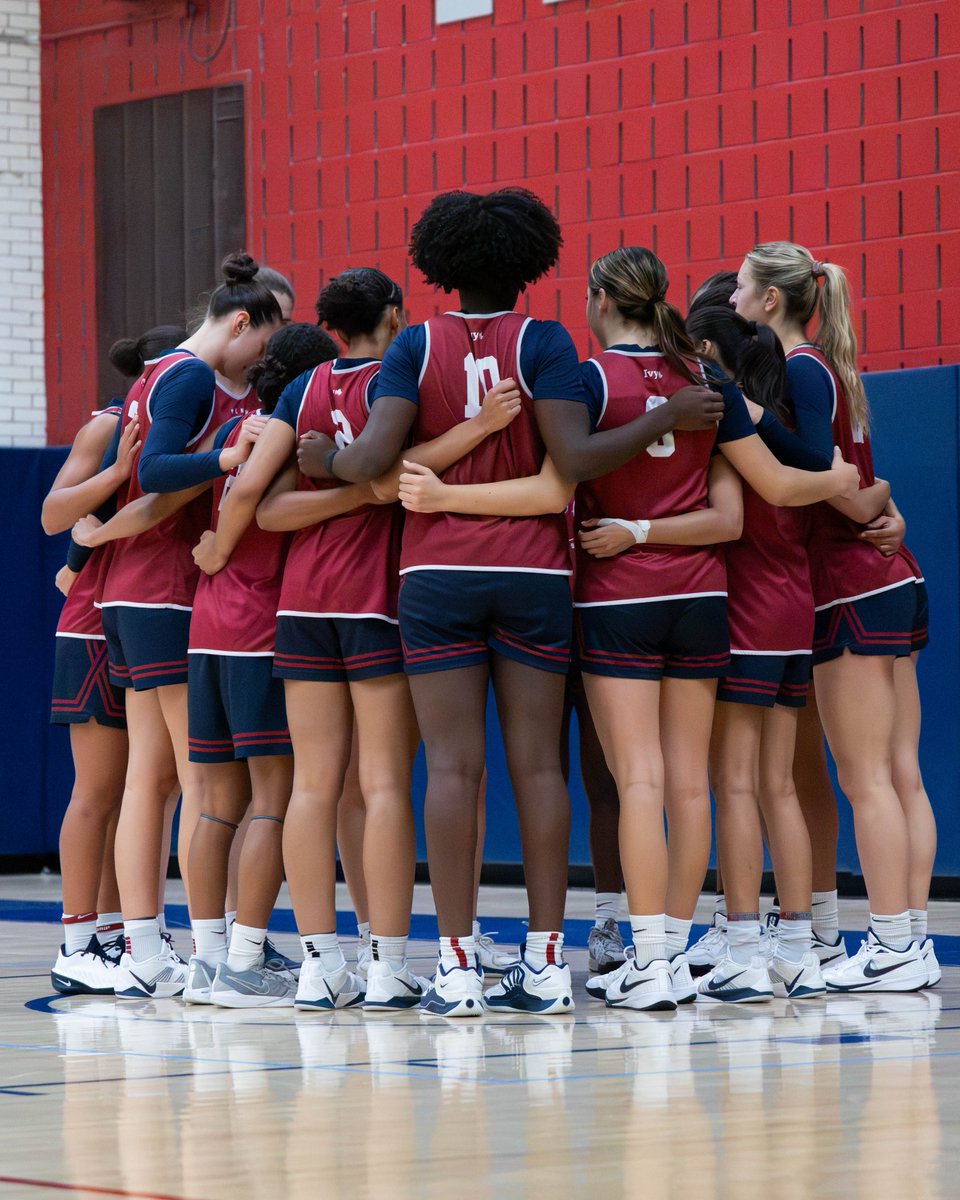 PennWBB's tweet photo. Looking forward to getting back on the court after fall break! 🍂🔋

#FightOnPenn https://t.co/RV7DLBX8Qw