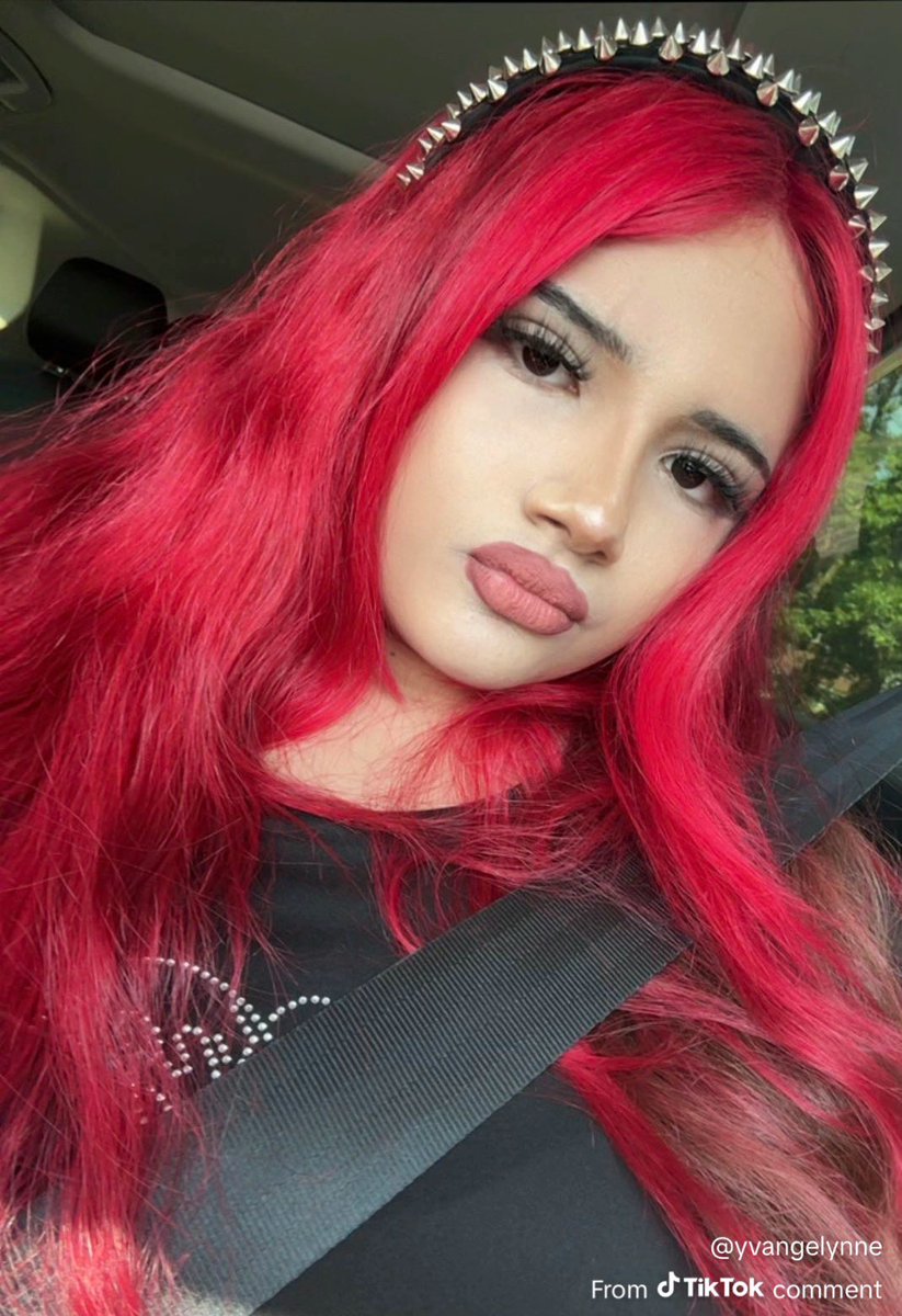 TFD4EV_ER's tweet photo. Catfishing like this should be considered coercion https://t.co/O6XLy85tIt