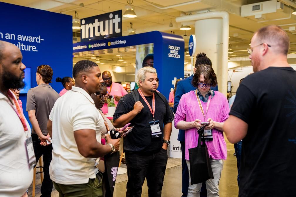 torcdotdev's tweet photo. Somewhere in this photo, someone's trading a QR code for a conversation that'll  matter more than the swag bag they're carrying it in.

Booths are the backdrop. This, phones out, talking, and connecting, is the part that makes it all worth it.

#TechCommunity #DevCommunity https://t.co/X1QLyGqubc