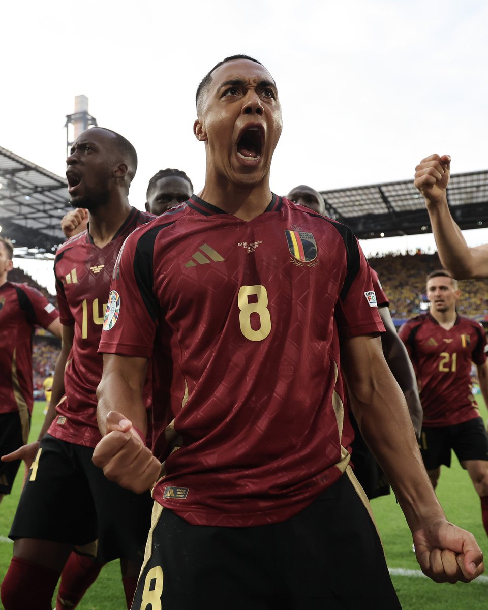 TheUnitedExtra's tweet photo. 🇧🇪 Belgium 3-0 Turkey 🇹🇷

Senne Lammens: 90 mins, clean sheet, 8 saves
Youri Tielemans: 90 mins, 1 assist

[@Utdtruthful] https://t.co/ZT6a89IsiW