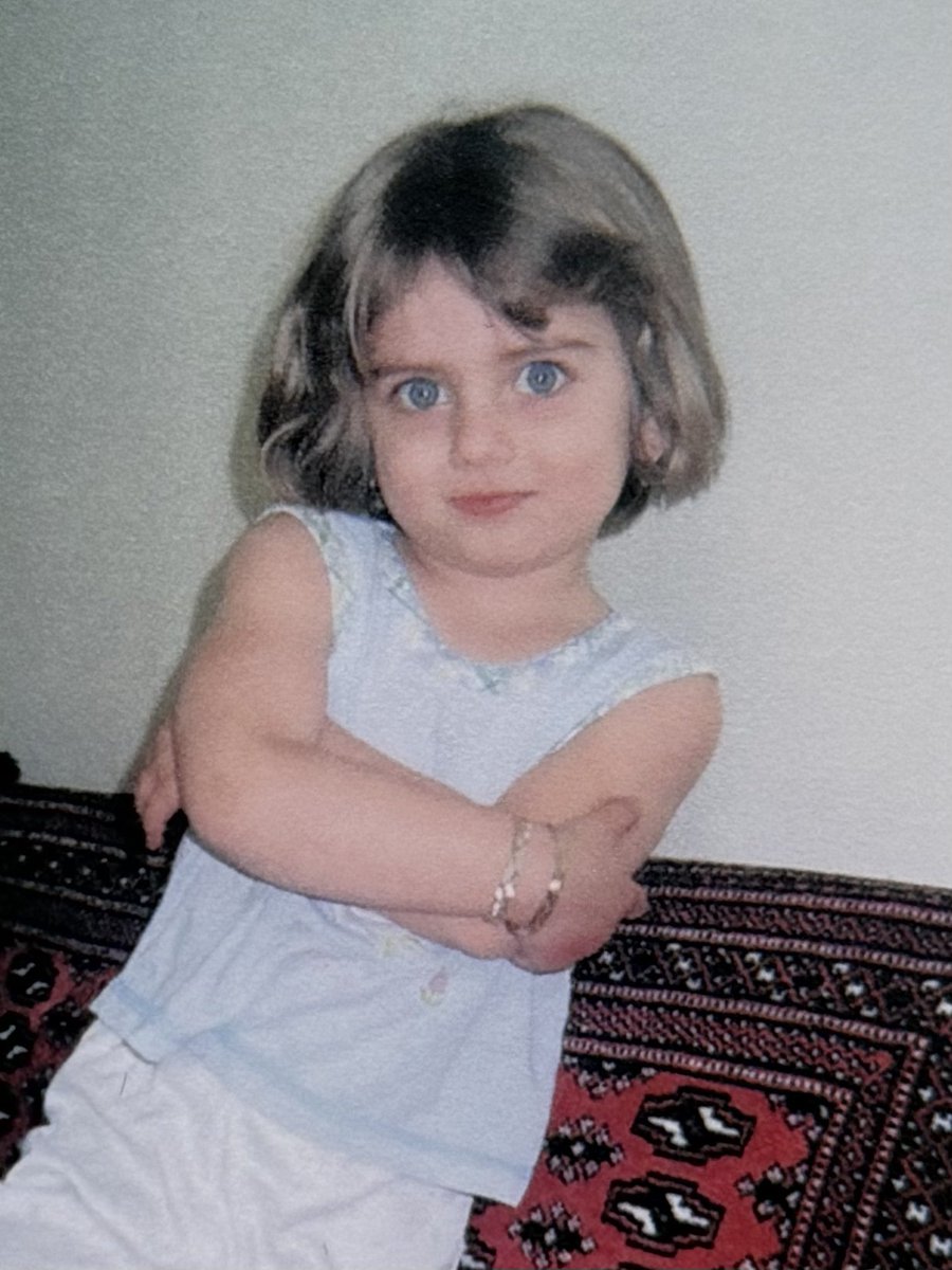 saydellvan's tweet photo. منم بازی💕🎀👼🏻 https://t.co/Hb3Y1OTIe0