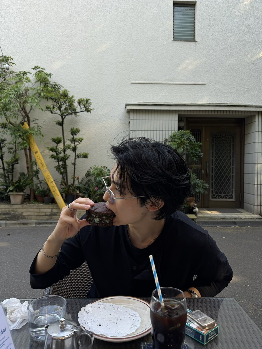 jiinmine's tweet photo. 会う理由なんて別になくていい https://t.co/1rzDa2xLio