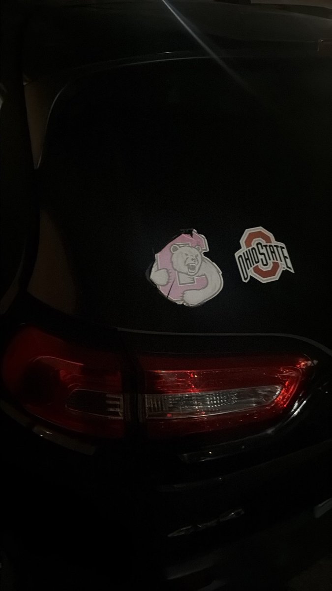 rollingrock89's tweet photo. Roomates rocking the cornell 7 car sticker. #expand #LANK https://t.co/vaAEZNQZUX