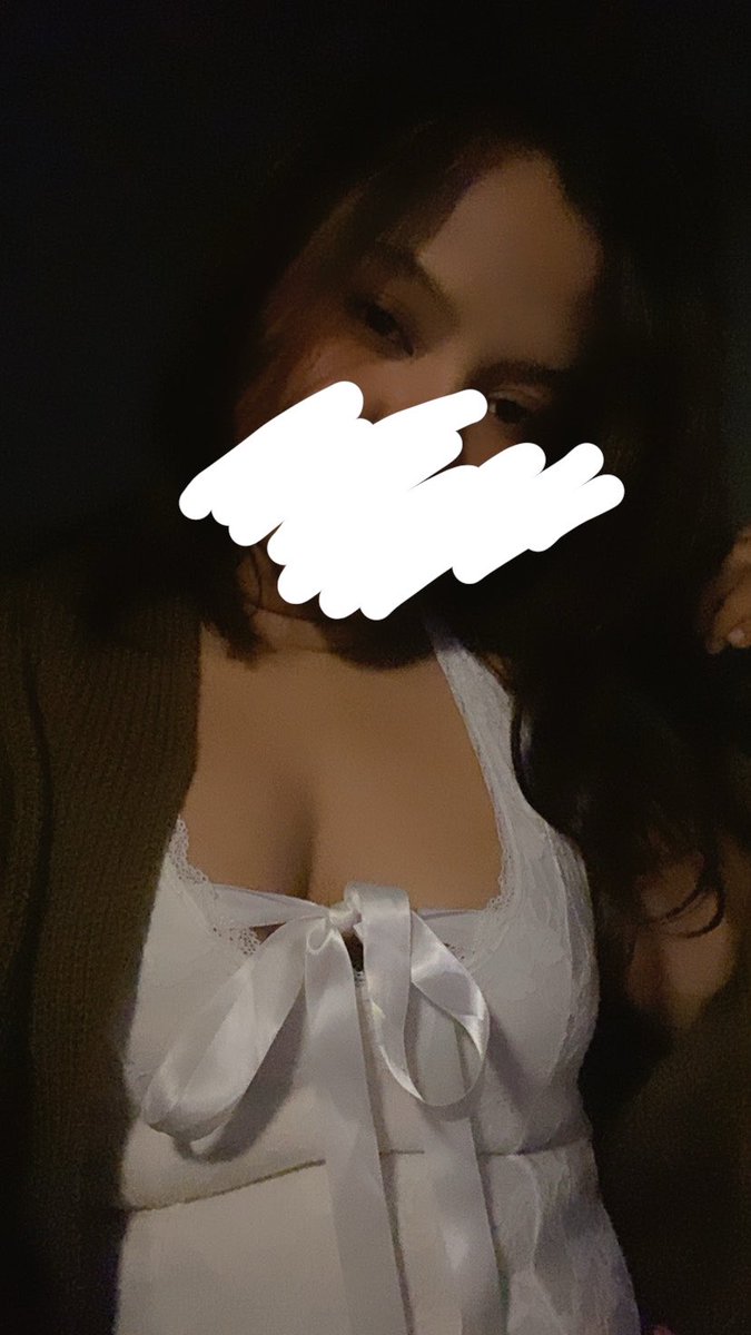 othgabriella's tweet photo. baju tercute yg aku punya saat ini 😚 sayangnya belum bisa di pakai buat kemana mana https://t.co/aiw0DWYdJw
