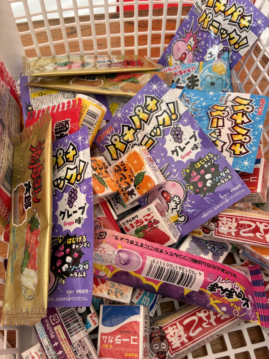 kaeruhome_info's tweet photo. おはようございます☀
本日はかえるHOME本店にて秋のリフォーム祭り行っています！
ご来場特典もお配りしていますのでたくさんのご来場お待ちしております❗️
#浜松リフォーム #水回りリフォーム https://t.co/RgfrD1bxrv