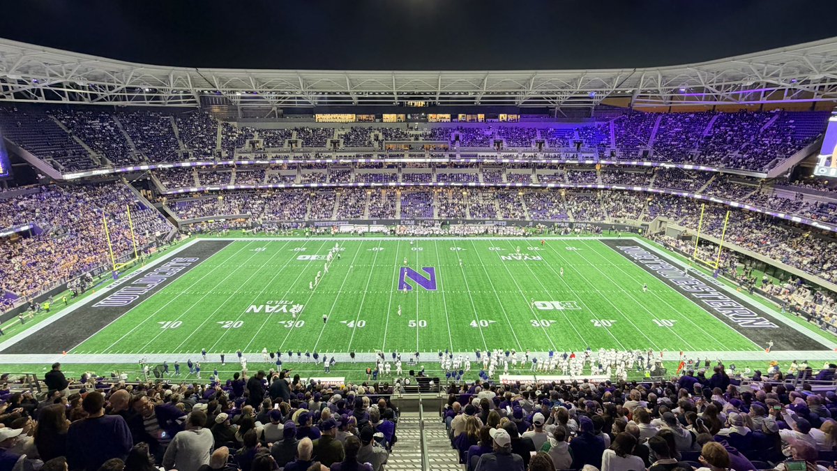 cfbcampustour's tweet photo. Old Ryan Field (2023📸) 🆚 New Ryan Field (2026📸) https://t.co/w8tEr7vUVk