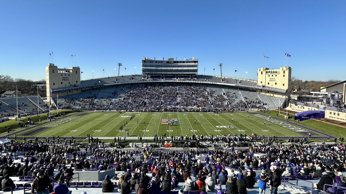 cfbcampustour's tweet photo. Old Ryan Field (2023📸) 🆚 New Ryan Field (2026📸) https://t.co/w8tEr7vUVk