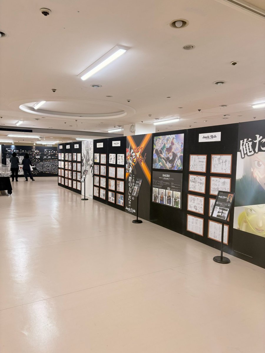 dothack_cc2's tweet photo. 【 #サイバーコネクトツー展 】

🎉 佐賀にて開催中！

━━━━━━━━━━
✨『.hack』関連の見どころ
━━━━━━━━━━
🖼️ 歴史と作品を振り返るヒストリーパネル
📸『.hack』シリーズのフォトスポット
🎨『.hack//G.U.20周年細川誠一郎描き下ろしイラスト
📂 当時の開発資料
🛍️『.hack』シリーズのグッズも販売中

━━━━━━━━━━━━━━━
🖊️ さらに松山洋のサイン会も開催！
━━━━━━━━━━━━━━━
📍 in 佐賀
📅 10/4(日) 11:30〜12:30

物販商品、または既にお持ちの『.hack』シリーズ関連商品をご持参ください
📷 写真撮影もOK！お気軽にお声がけください！

🔗https://t.co/fd0PrGNSX4
#dothack #ドットハック