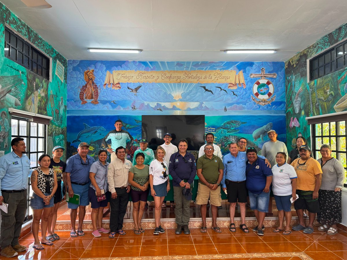 CONANP_mx's tweet photo. La @SEMARNAT, a través de la #Conanp, informa sobre el proyecto "Camino Artesanal Puerta al Mar", fue solicitado por el @GobQuintanaRoo y ejecutado por la @Defensamx1. 🌊🍃

Conoce más ➡️ https://t.co/w25i18Lzp0 #SomosNaturaleza #GuardianesDeLaNaturaleza 🌅🌿💦🌸 https://t.co/k19yPDxk6p