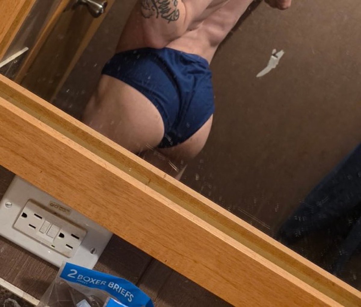 Petitefemboygg's tweet photo. Repost me plz I wanna be a sissy slut https://t.co/XWorxhGGm1