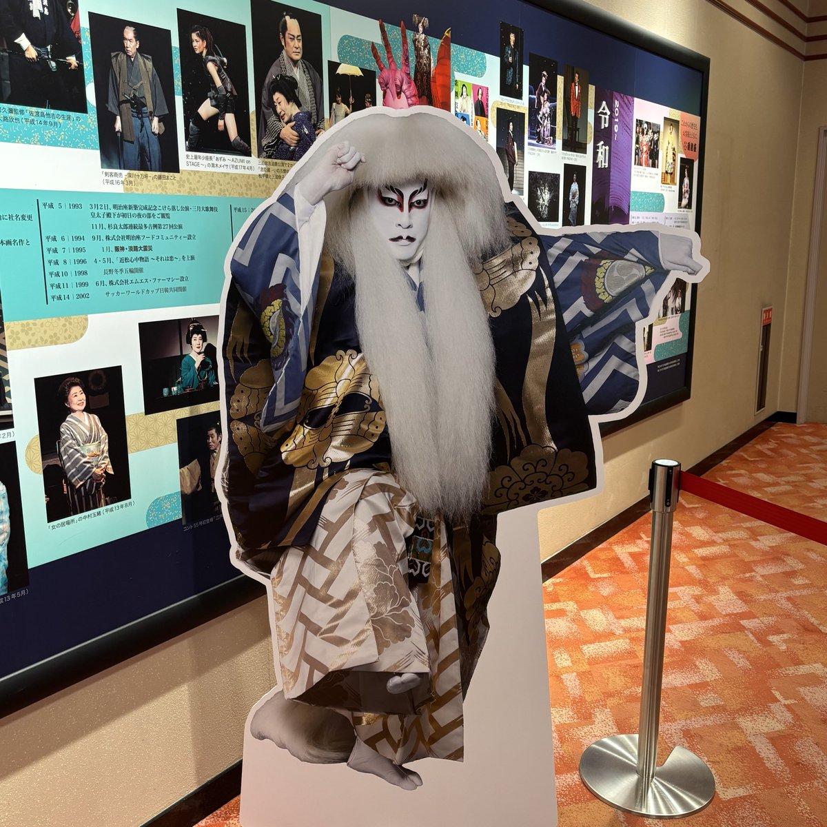 sw1228y's tweet photo. 昨日の帰りが遅すぎ＆今日の朝が早すぎて楽しみなのに眠気との闘いが始まりそうでまずい😇とりあえず欲しかったものは買えて満足🫶 https://t.co/QD937lRgSj