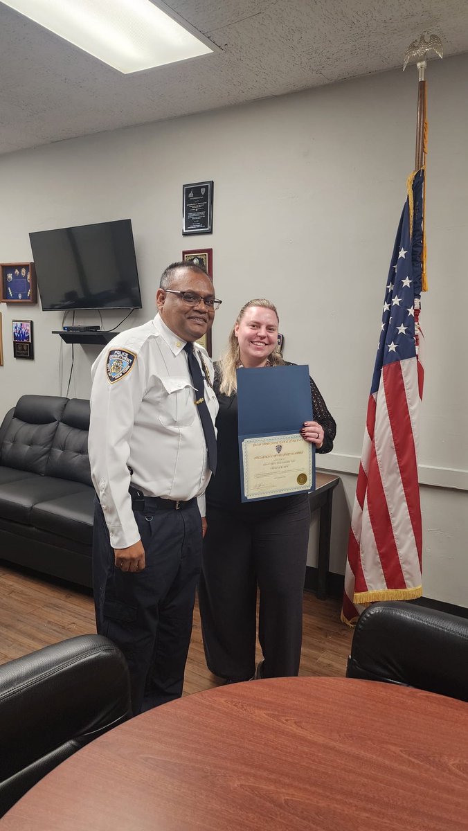 NYPD109Pct's tweet photo. 🎉 Congratulations to Senior Police Administrative Aide Veronica Rivera on being named 109th Precinct Civilian M.O.S. of the Quarter! 🏆
Thank you, Veronica, for your outstanding performance, dedication, and vital contributions to our team and community! 👏👮‍♀️✨ https://t.co/vrX3vw3cQ0
