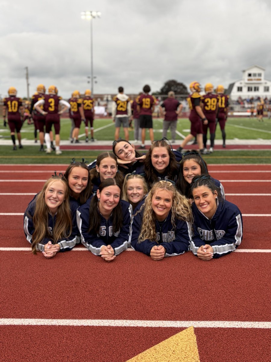 EHSCougarsCheer's tweet photo. Week 7: Big WIN over Ross! https://t.co/PFjxWujC9a