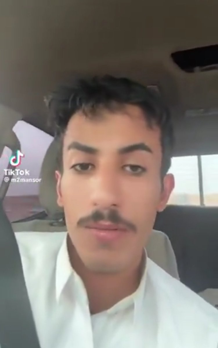 HatoriJ82903's tweet photo. اكتشفت نظرية وجه الحصان الطويل وعلاقته بالتخلف العقلي.
اي ذكر تشوفين وجهه زي ذا الوجه اهربي منه 
#٢٠٣٠_بلا_نقاب 
#٢٠٣٠_بلا_نقاب1 
#٢٠٣٠_بلا_نقاب2 
#٢٠٣٠_بلا_نقاب3 https://t.co/kAQ4JG4FT7